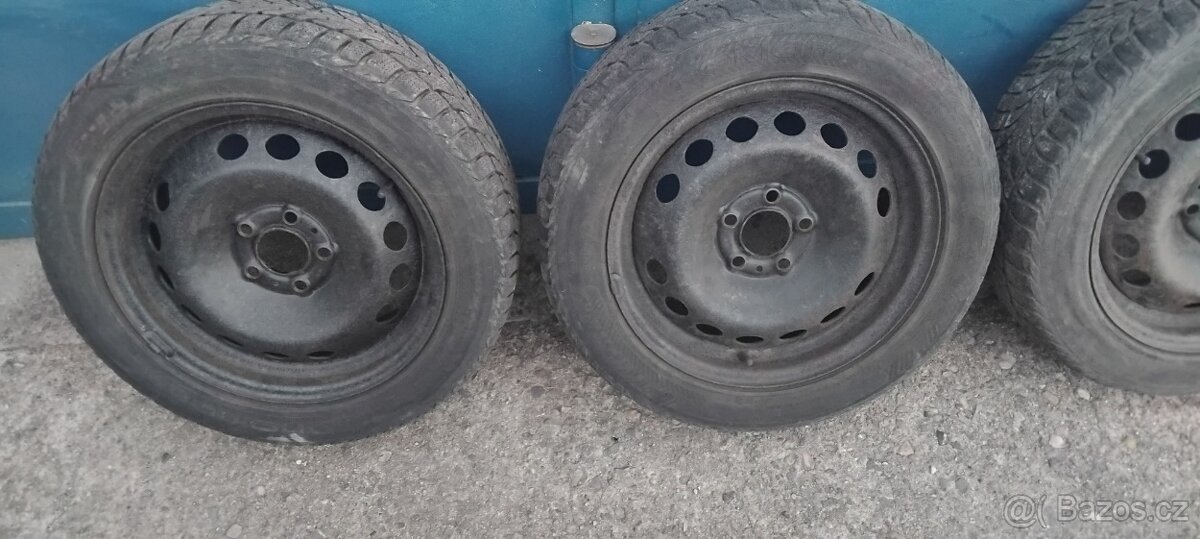 P: plechové disky Volvo S60 s pneu - 4