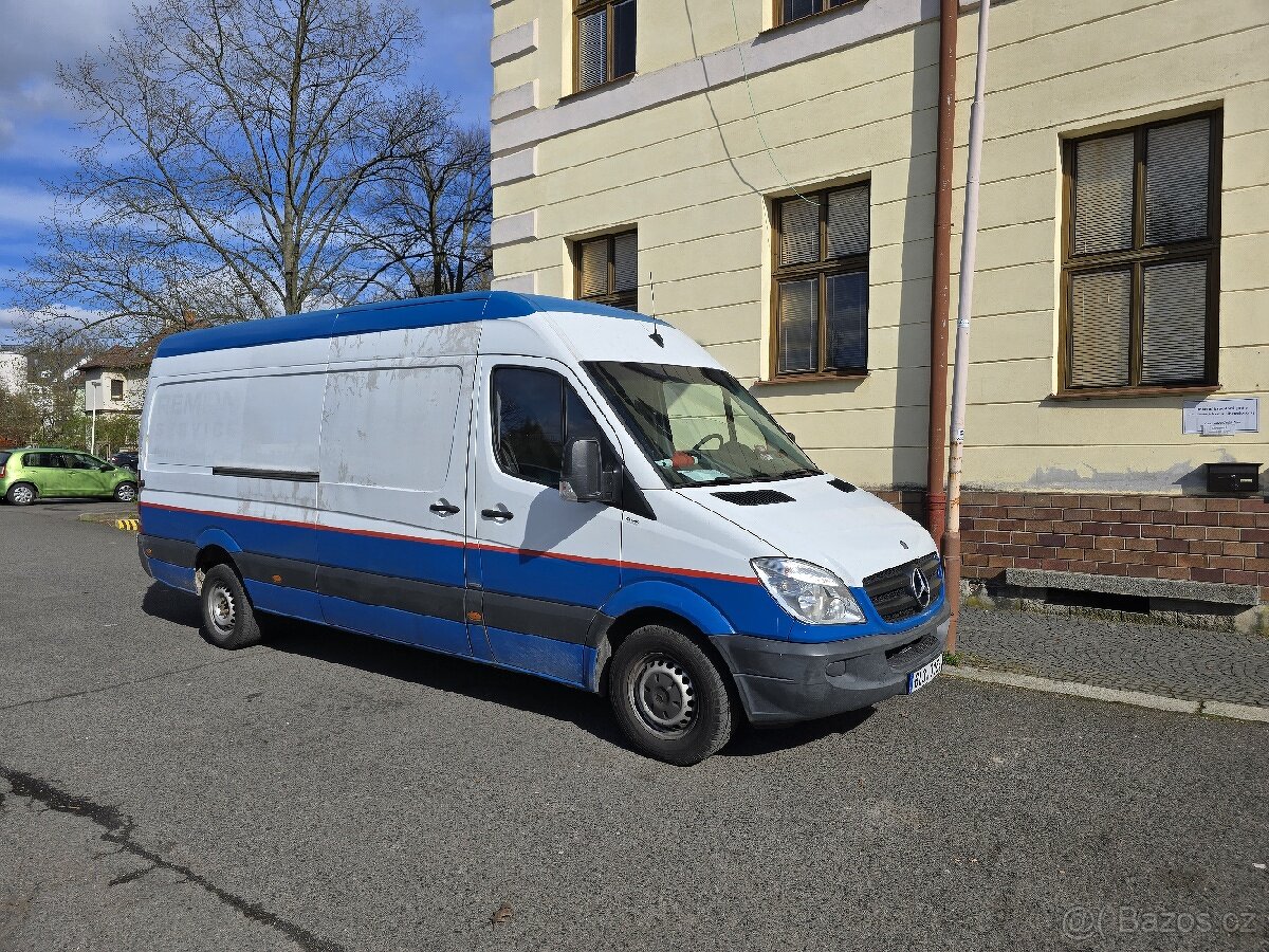 Sprinter 319 maxi 269000 Kč... - 4