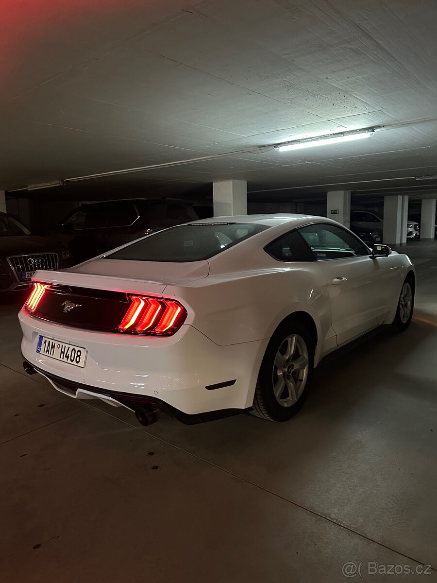 Ford Mustang 2.3 EcoBoost 2015 - 4