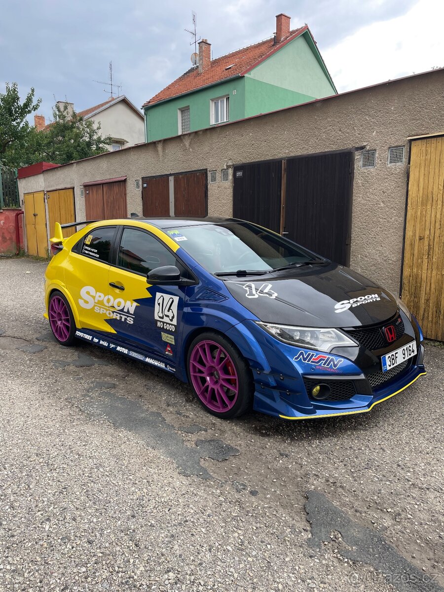 Honda Civic type-r fk2 - 4