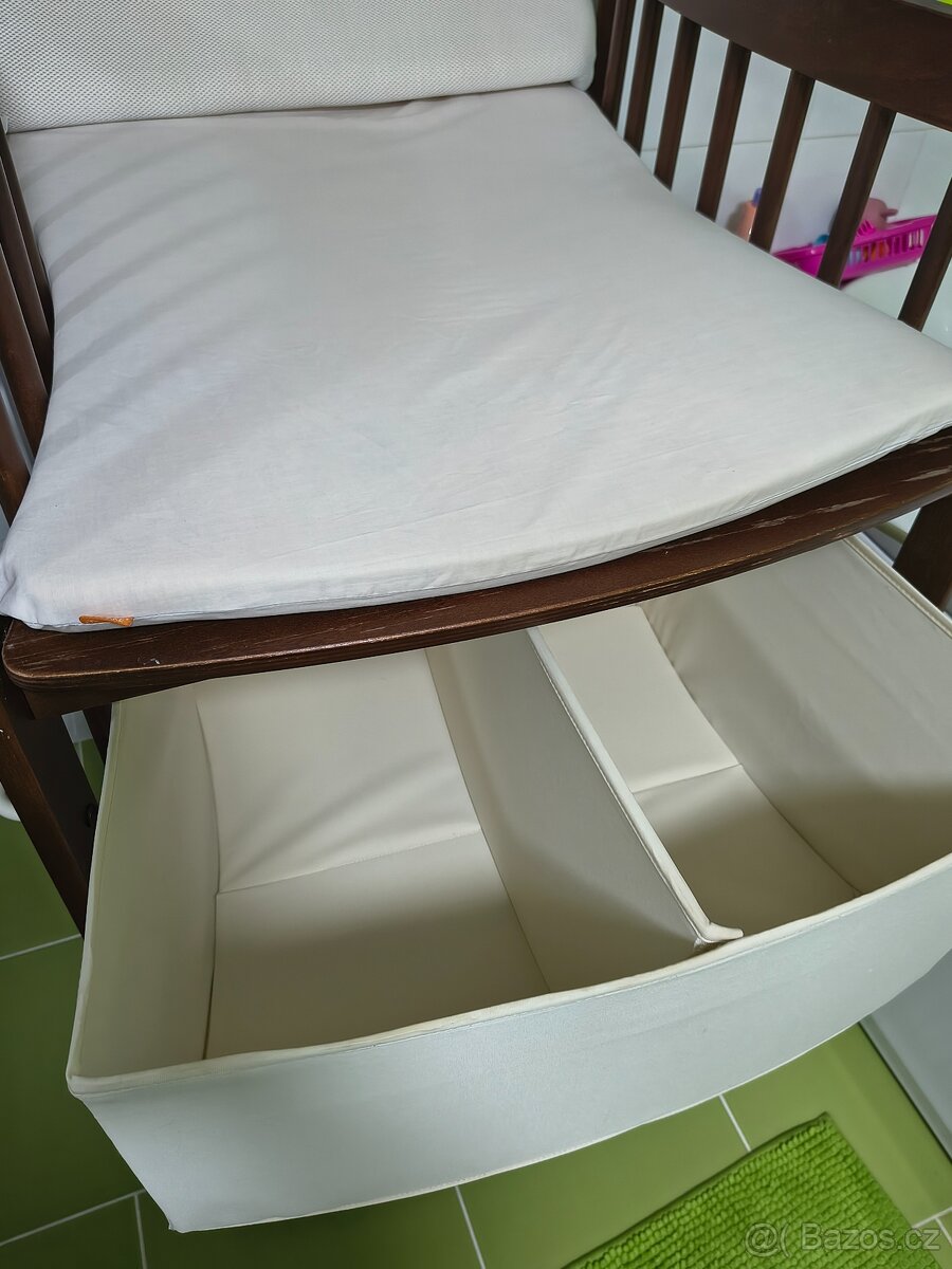 Přebalovací pult STOKKE - 4