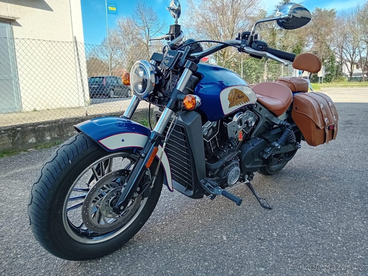 INDIÁN SCOUT BOBBER - 4