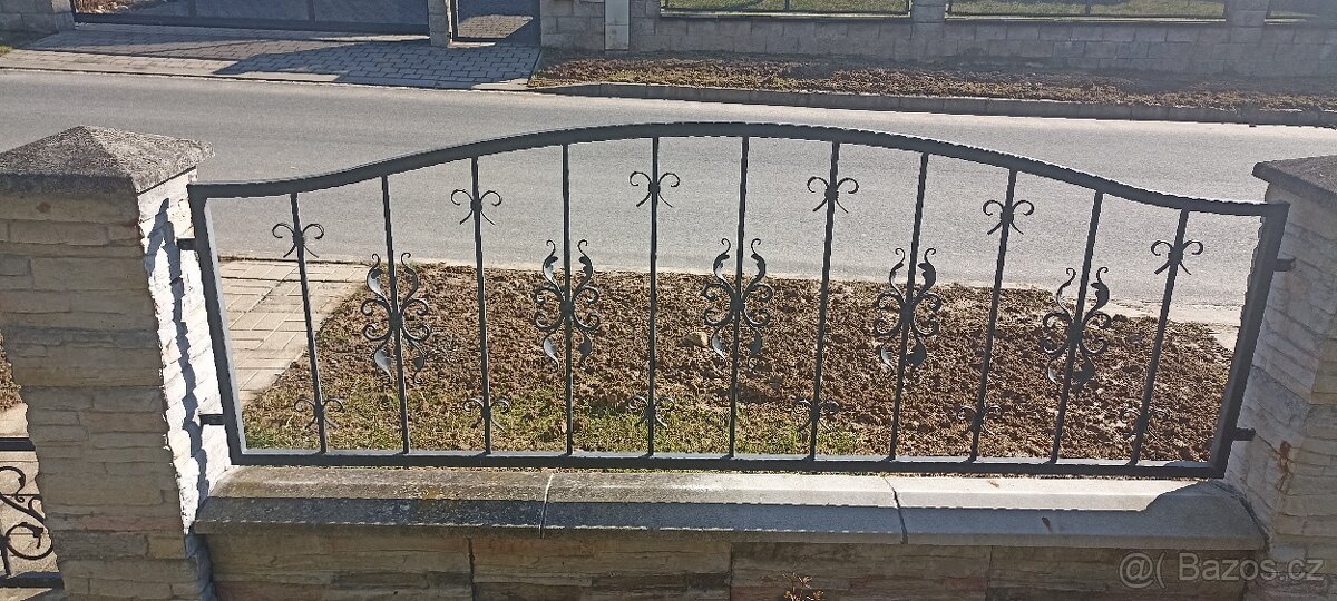 Kovaný plot - 4