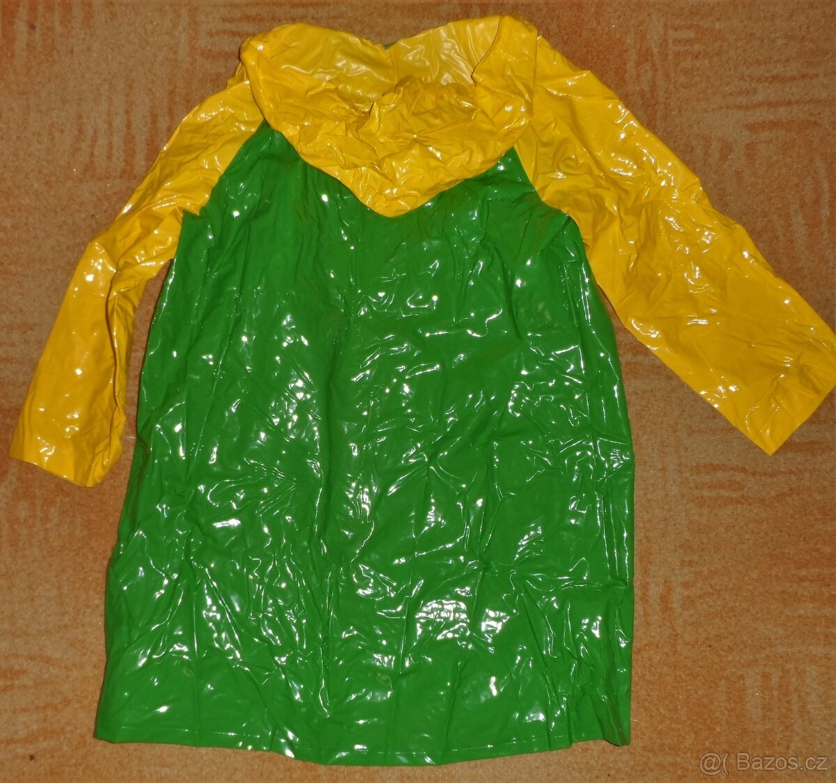 Pláštěnky vel. 122 - 4
