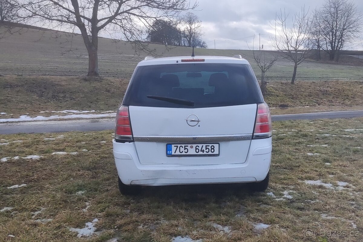 Opel Zafira 1.9 CDTI 88 kW, MPV - 4