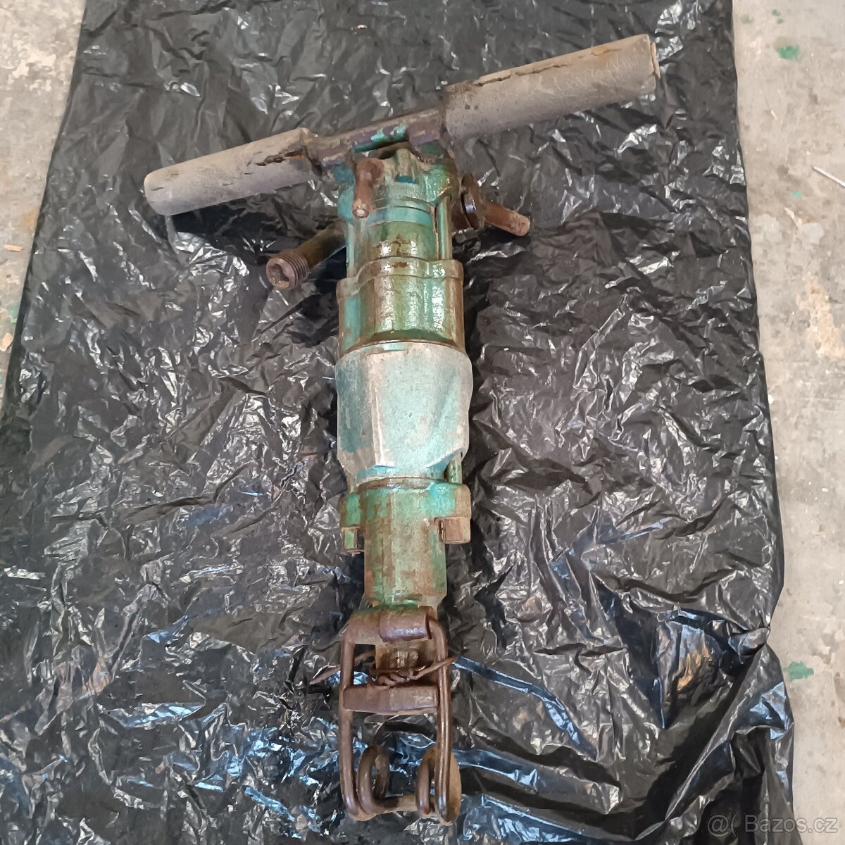 Pneumatické bourací kladivo, pneumatická vrtačka, oškrty - 4