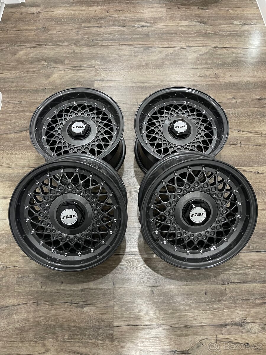 Rial Cobra 15” 4x100 - 4