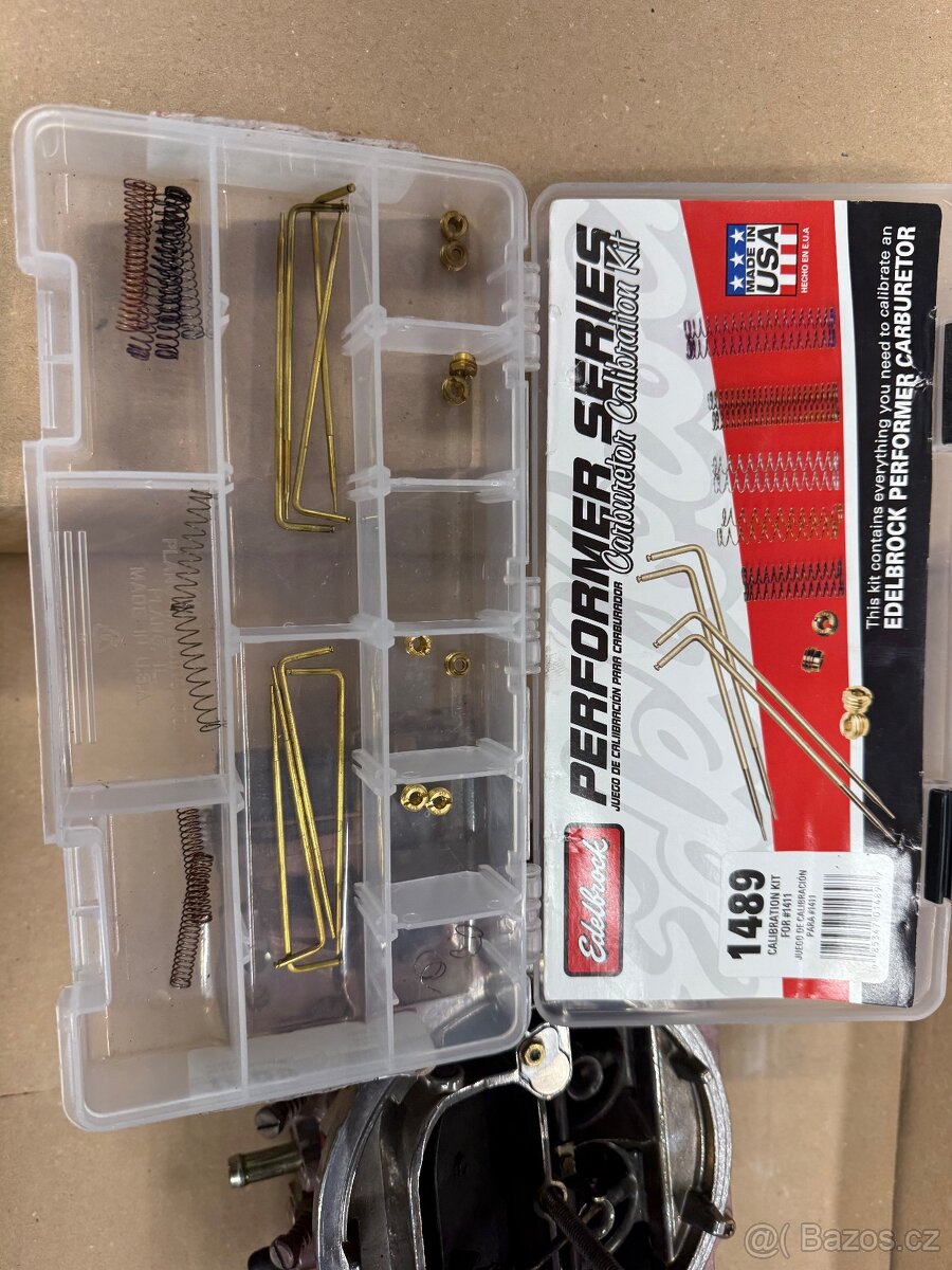 Karburátor Edelbrock AVS 1411 - 4