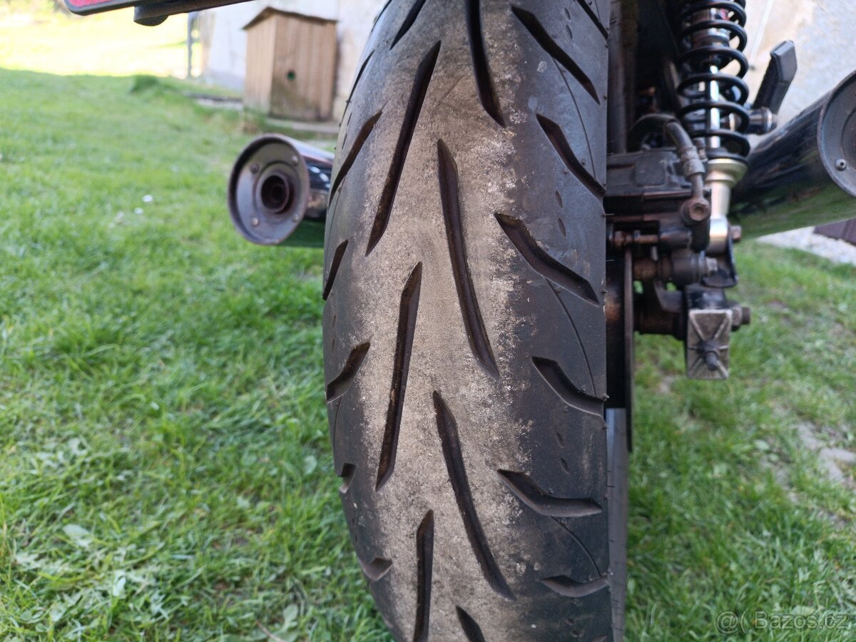 Honda CB sevenfifty - 4