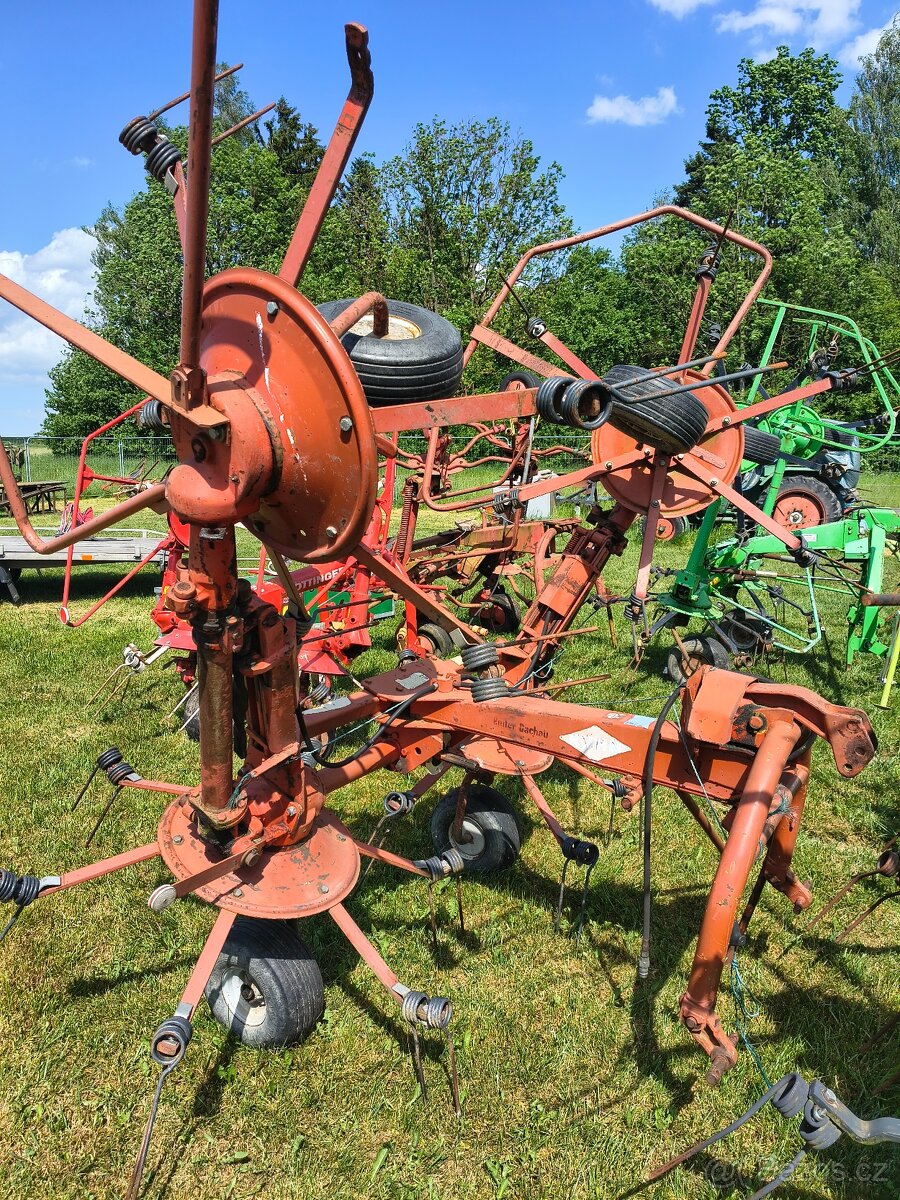 Obraceč sena Kühn 5 m - 4