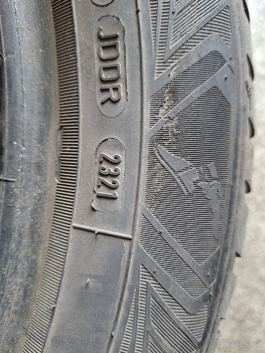 2x celoroční pneu 195/55 R16 - 4