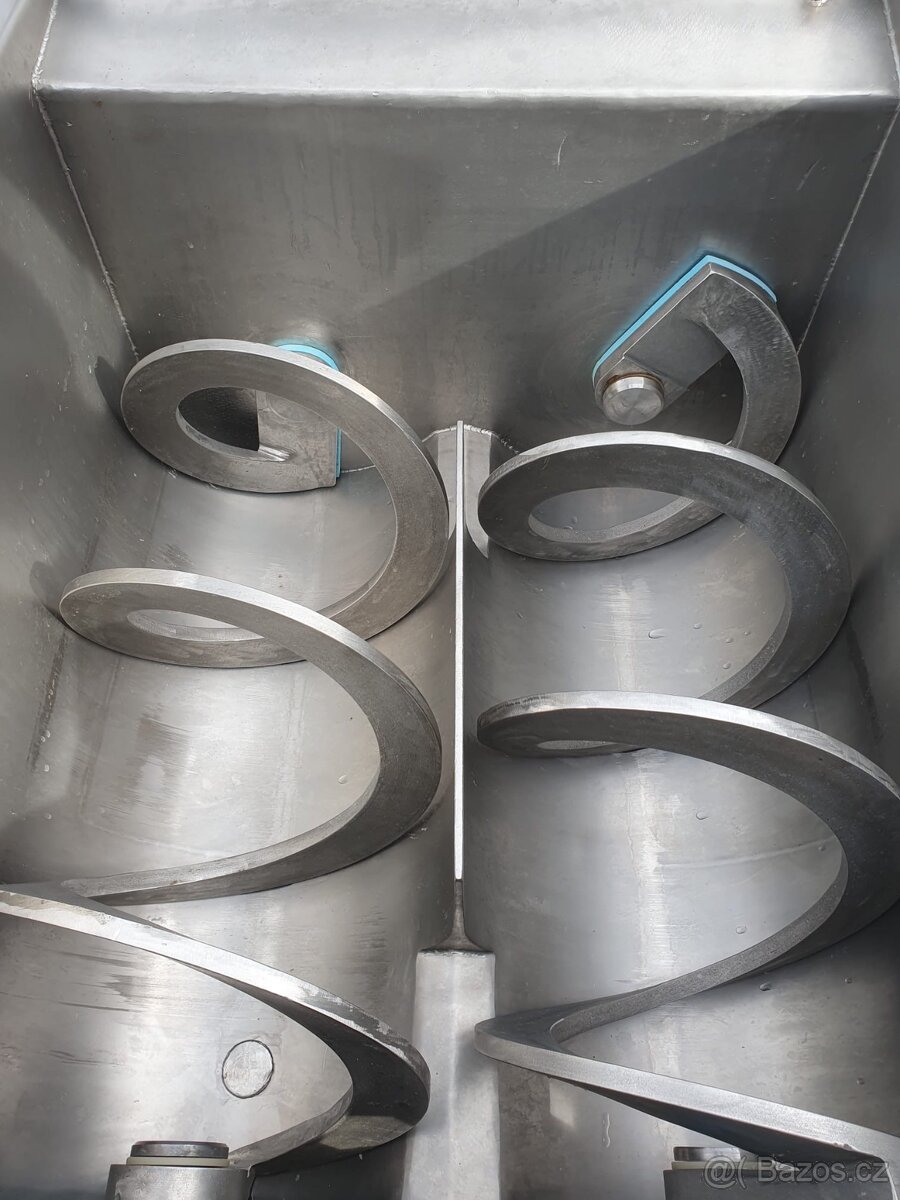 Míchačka na maso 160l - 4