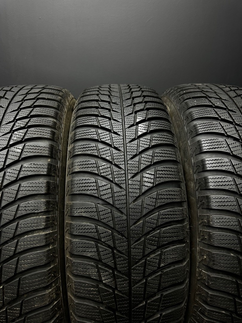 Sada pneu Bridgestone 215/65/17 99H - 4