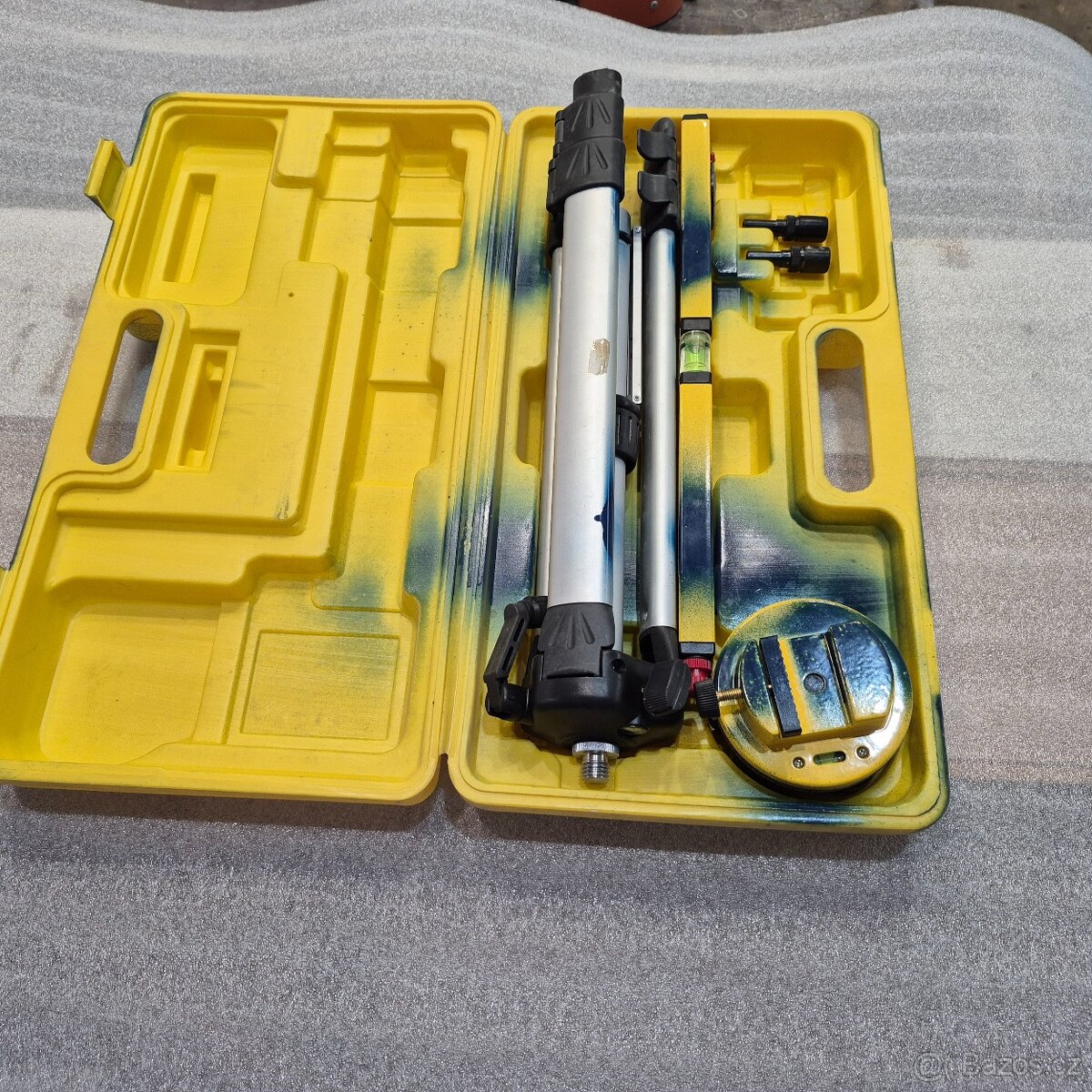 prodám Laserovou vodováhu - 4