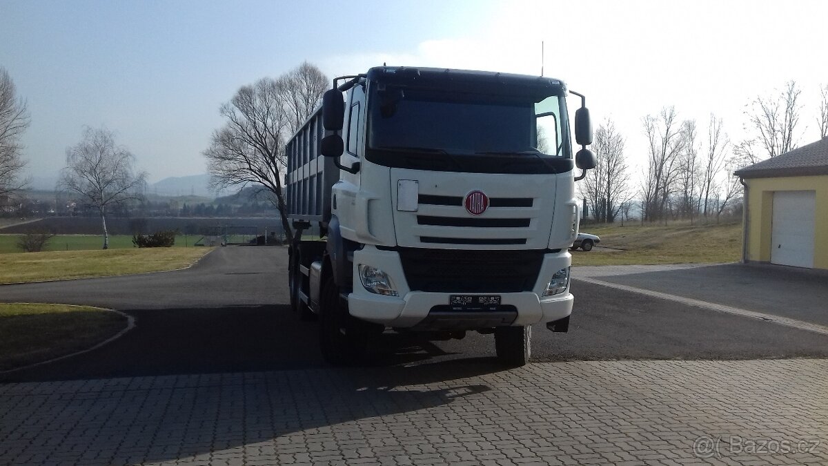 TATRA T158 PHOENIX - 4