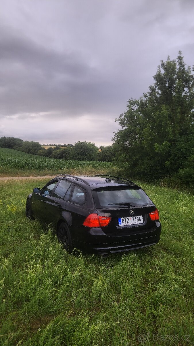 Prodám BMW E91 318D 100kw 2009 LCI - 4