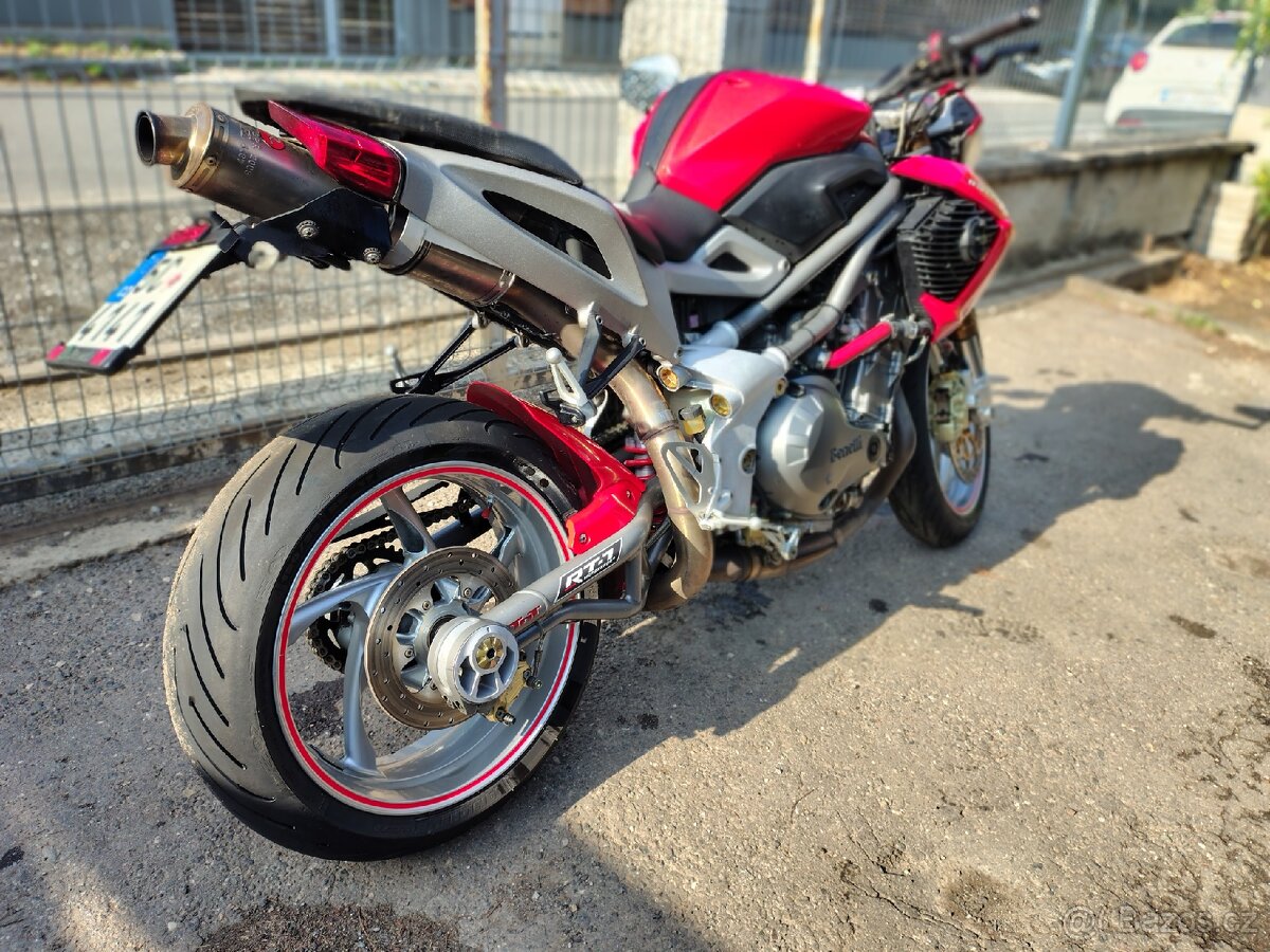Benelli TNT 1130 - 4