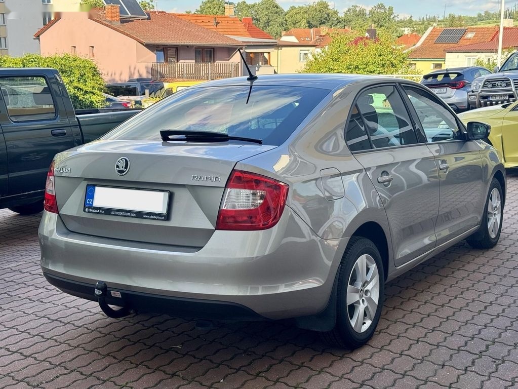 Škoda Rapid,1.2TSI Ambition ČR - 4