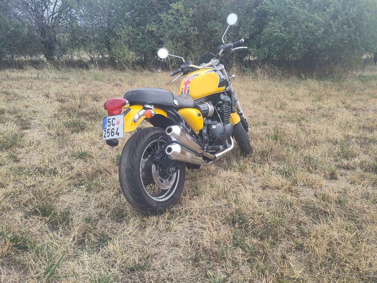 Triumph Thunderbird sport - 4