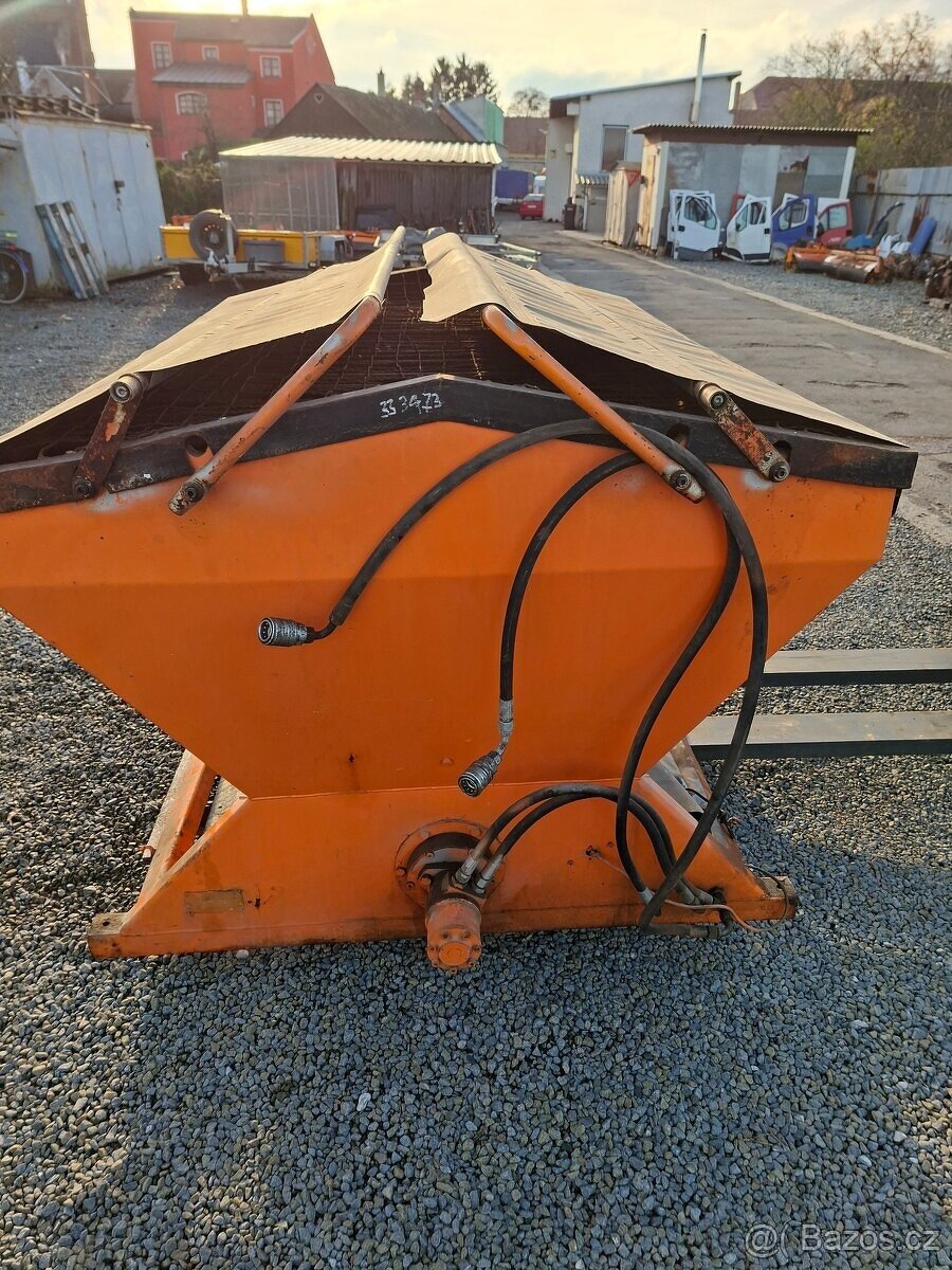 Beilhack sypací nástavba pro multicar SVS 1.2E. - 4