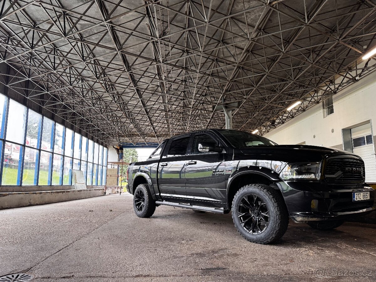 Dodge ram 1500 - 4