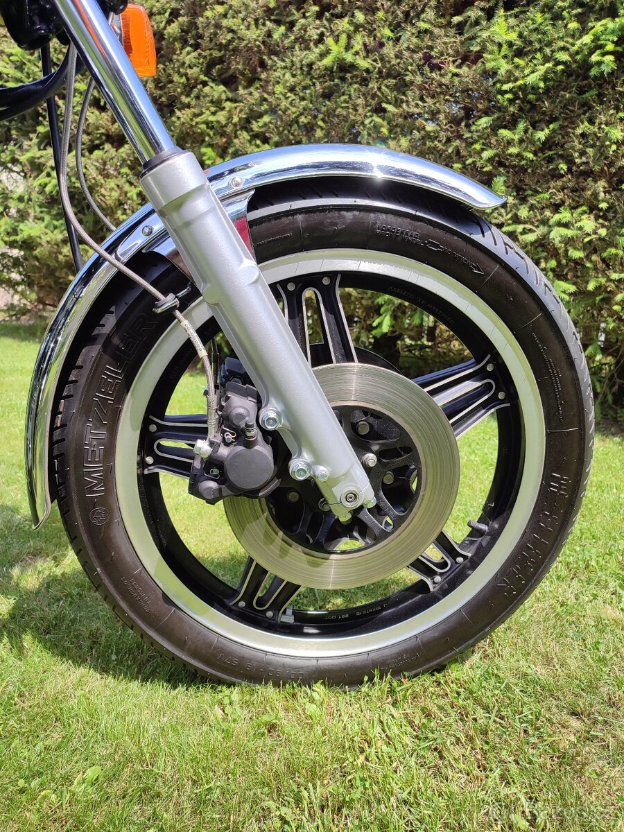 CB750K RC01 1979 - 4