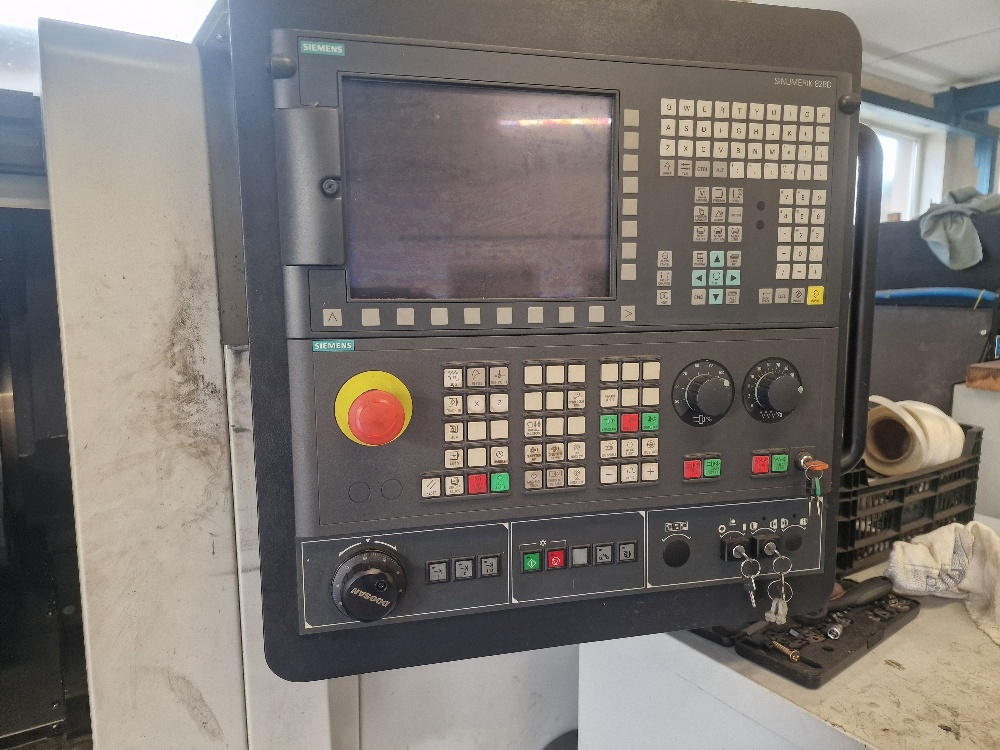 CNC soustruh DOOSAN PUMA GT 3100 - 4