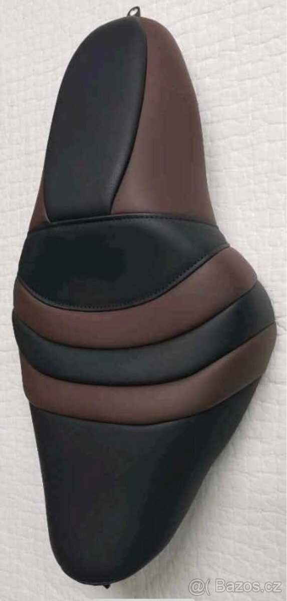 Motocyklová sedla a různé díly pro modely Harley - Davidson. - 4