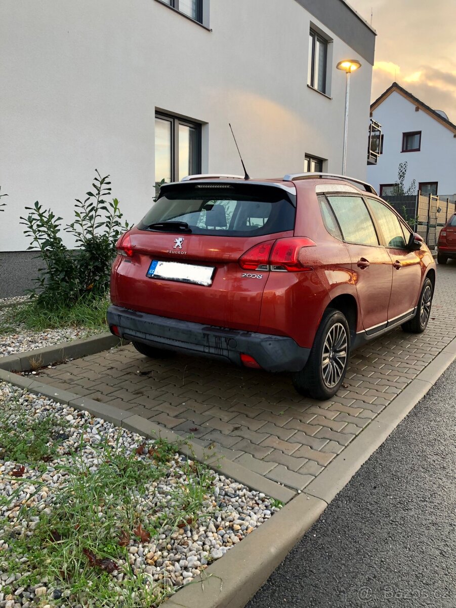 Peugeot 2008,ser.kniha,1.maj.,2016, 1.2 PureTech Active - 4