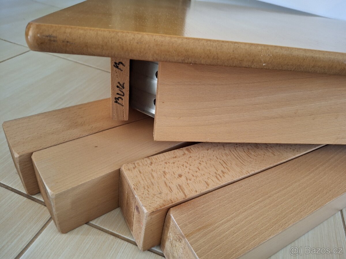 Jídelní stůl buk - 4