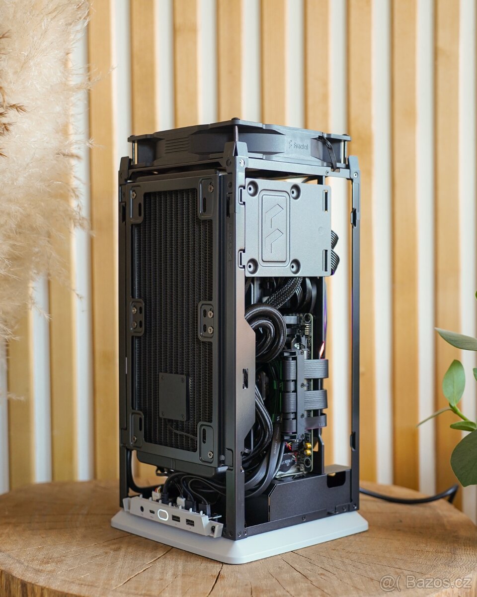 MINI HERNÍ PC - Core i7-10700F / 16GB / 1TB SSD / RTX 2080 - 4