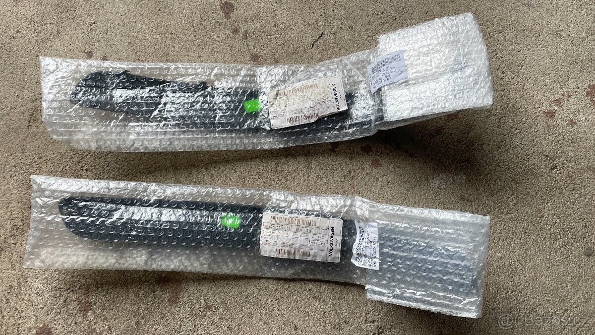 Prodám lišty předního nárazníku Škoda Fabia 1 - 4