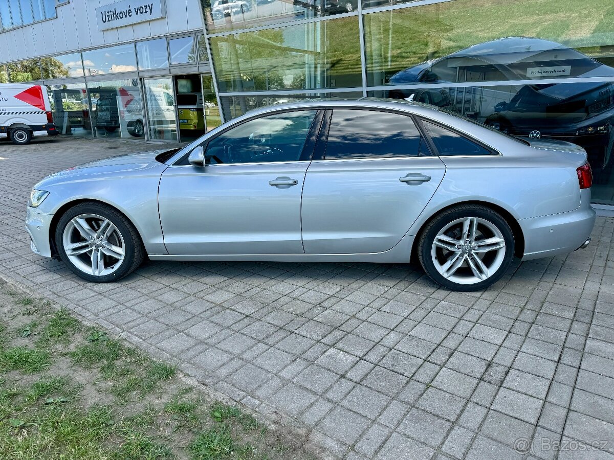 AUDI A6 C7 3.0TFSi 220kW Quattro S-Line Výbava - 4