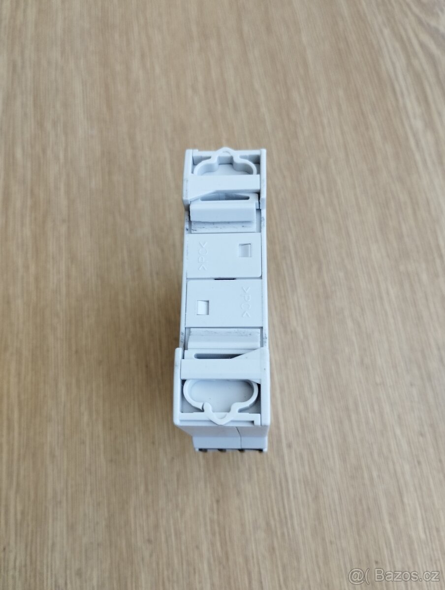 Prodám relé SCHLEICHER NGB 12 - 4