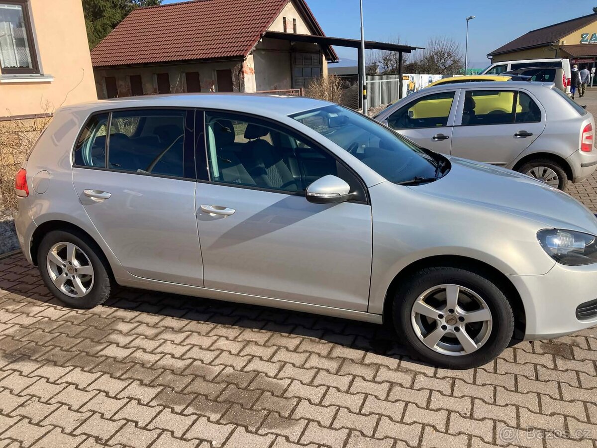 Volkswagen Golf VI 1.6tdi 77kw - 4