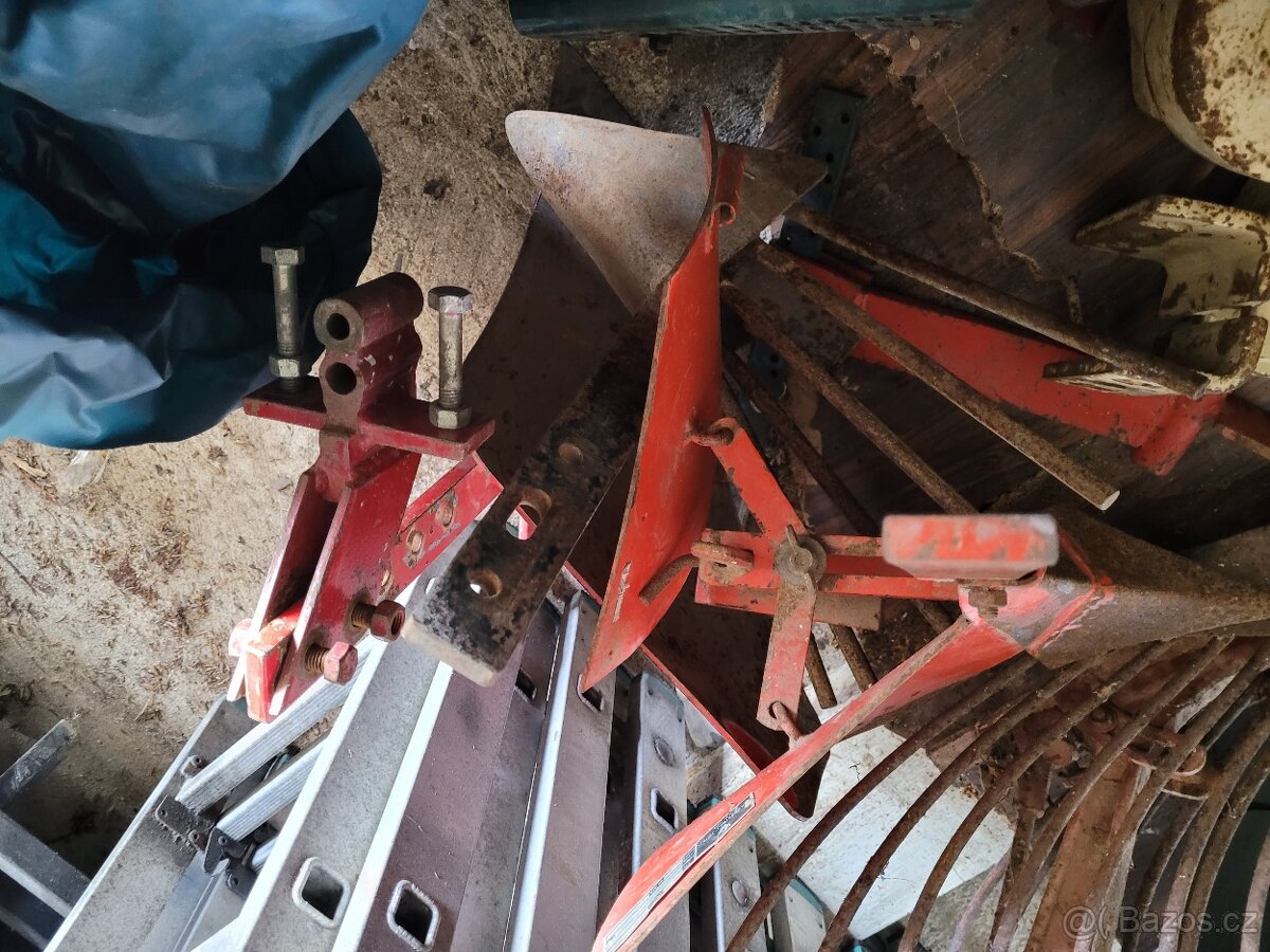 více účelový kultivátor MS07 - 4