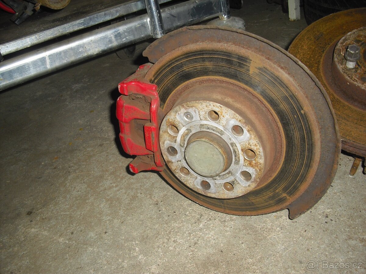 Octavia RS2 Brzdy - 4