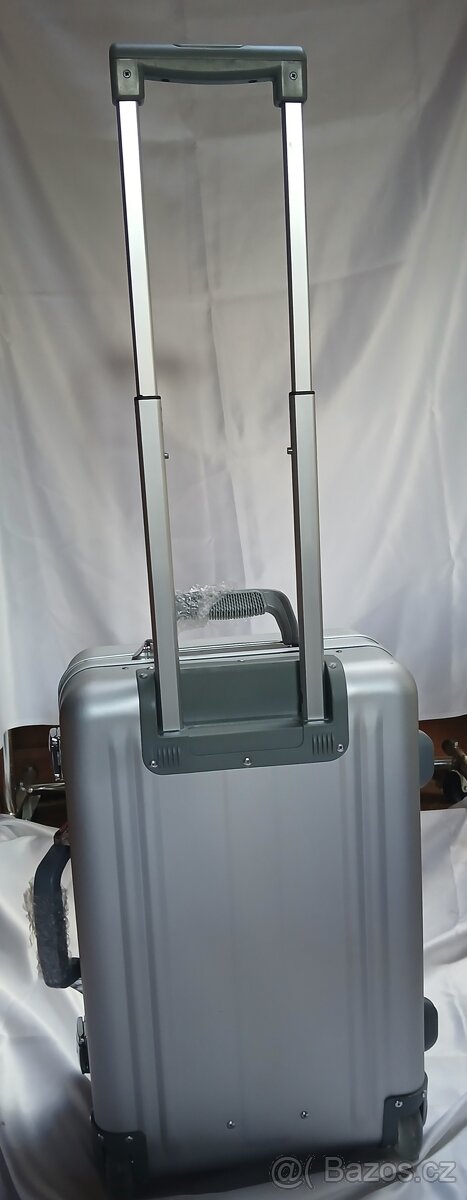 Kufr hliníkový do letadla - 4