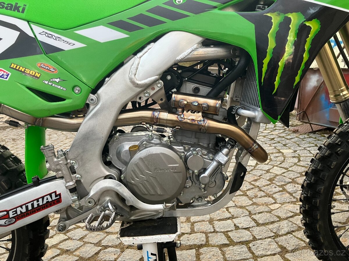 Kawasaki KX 250F - 4