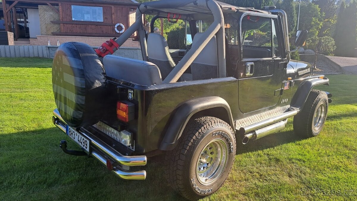 Jeep Wrangler YJ - 4