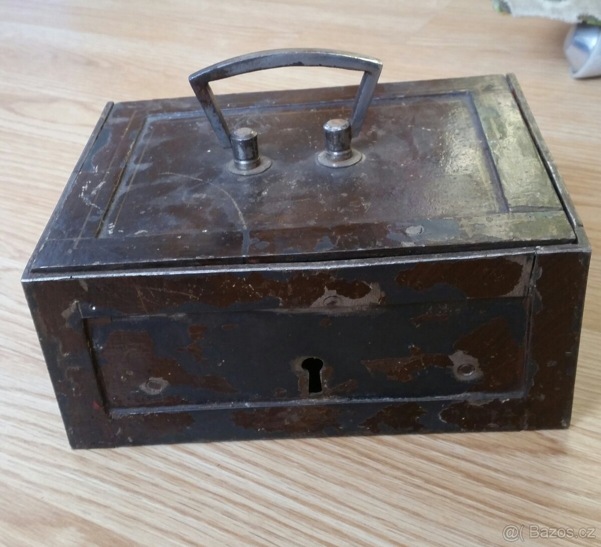 Svítilna - cvrček,nožíky Mikov Afrika a jiné,ple.pistolka - 4