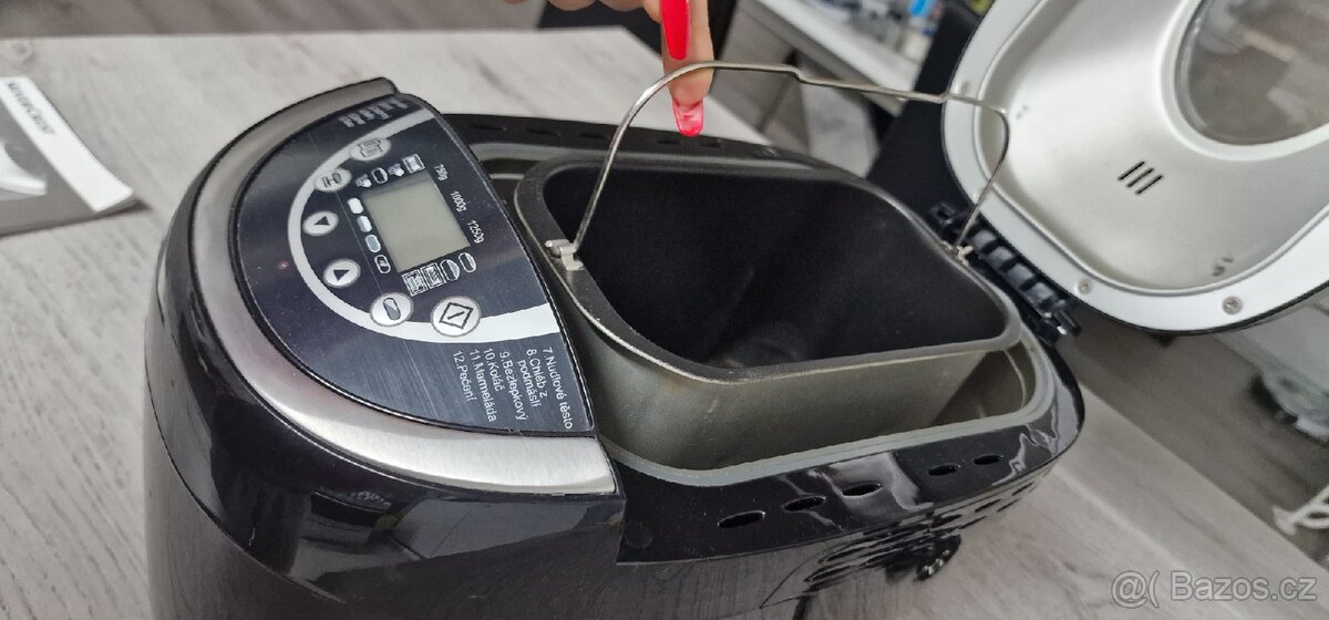 Domácí pekárna silvercrest Bread maker SSB 850 C 12 programů - 4