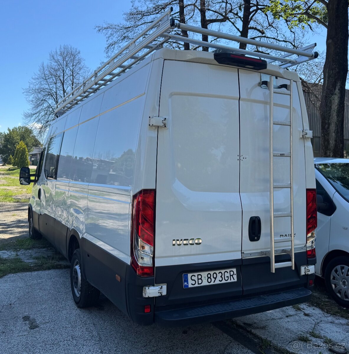 Iveco Daily 2.3 klima automat 6miestne - 4