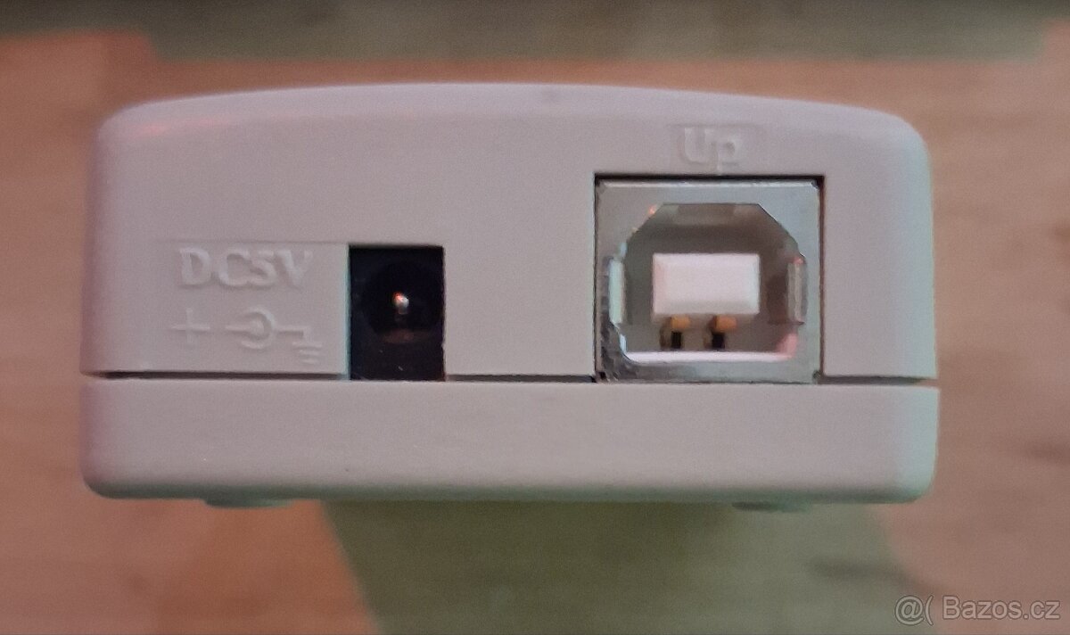 USB 4-Port HUB - 1 ks - 4