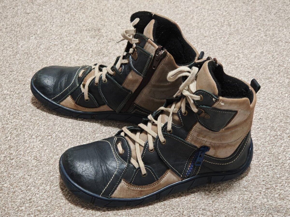 Dámské zateplené celokožené boty. Velikost 40 - 4