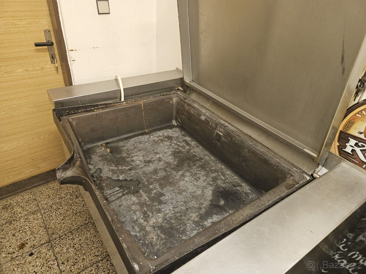 ELEKTRICKÁ PÁNEV - 4