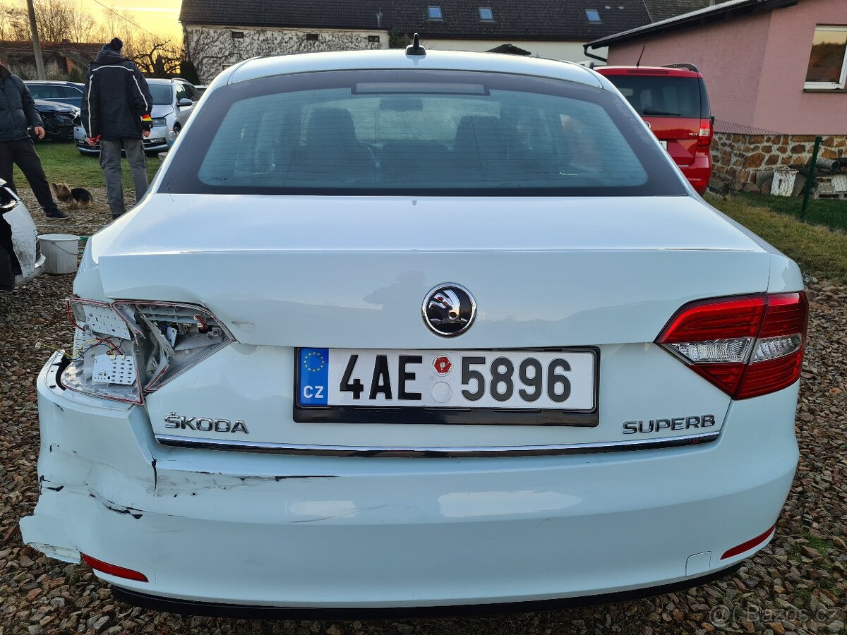 ŠKODA SUPERB II 2.0 TDi / 103 kW 4x4 - 4
