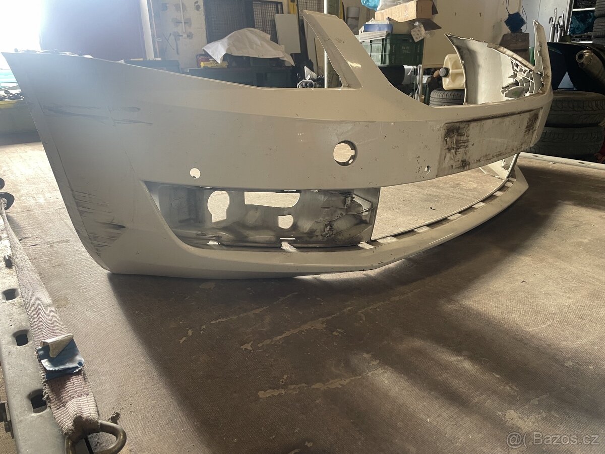 Přední nárazník Škoda Octavia III - 4