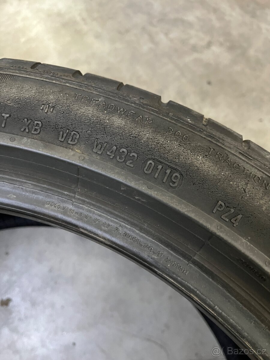 Letní pneu 245/40/18 - 4