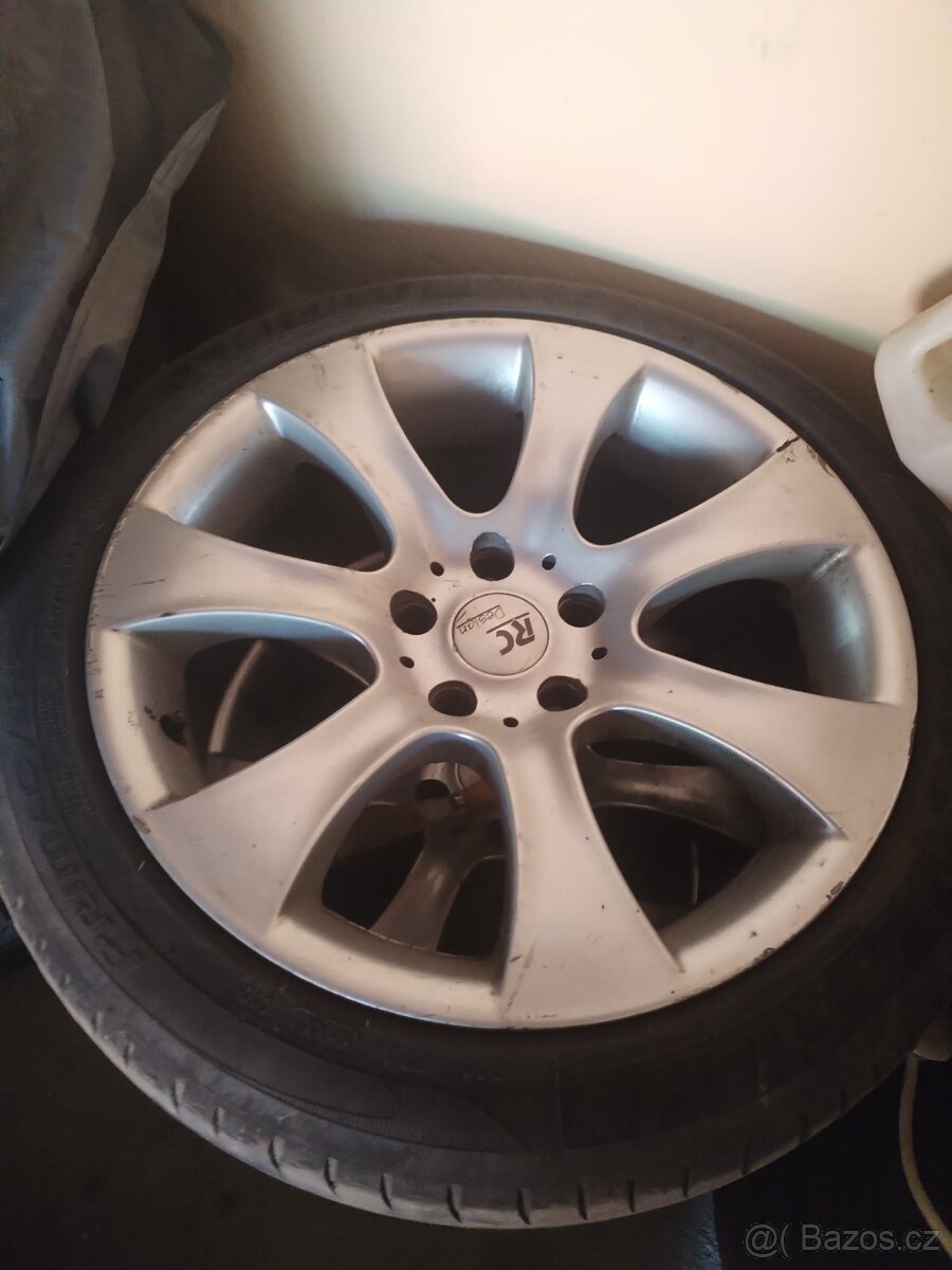 Prodám kola 225/45 R17 - 4